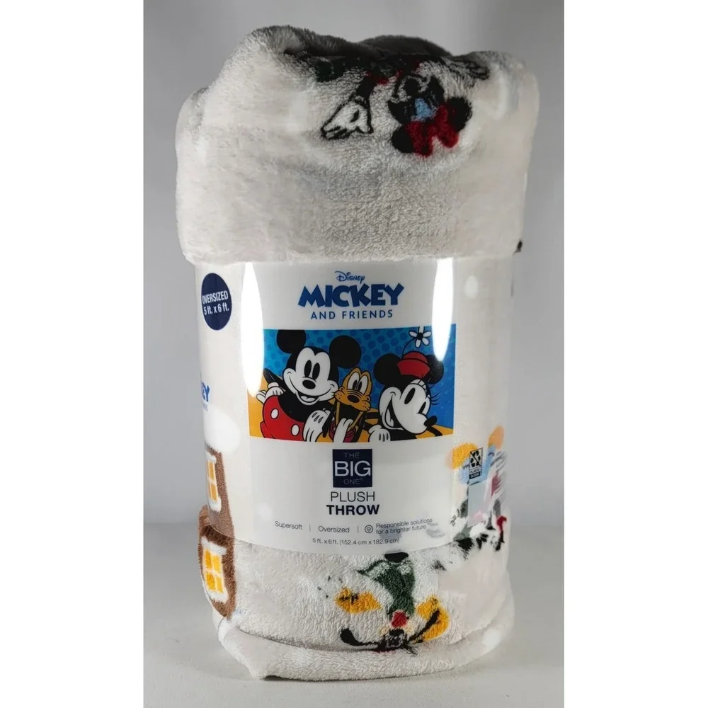 The Big One Disney Mickey And Friends Christmas Plush Fleece Throw Blanket 5'x6'